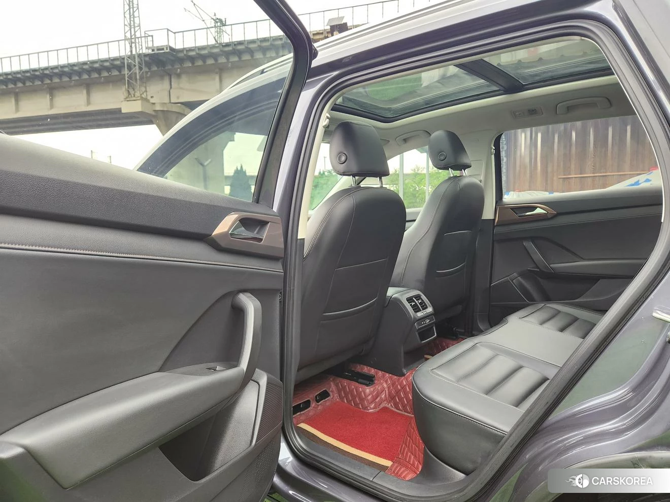 Volkswagen Tuyue id 4486214 из Китая 10