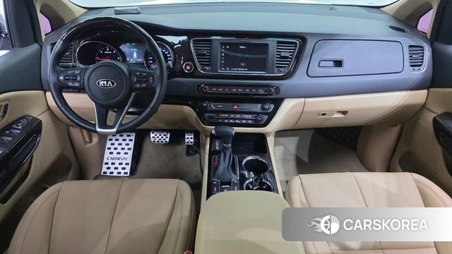 Kia The New Carnival id 4371047 из Кореи 17