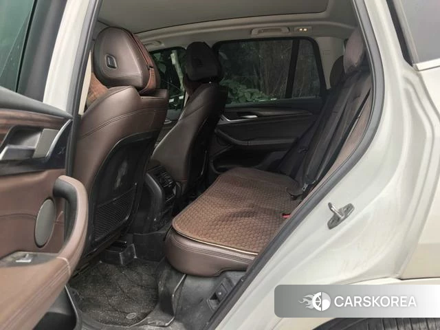 BMW X3 id 4271225 из Китая 7