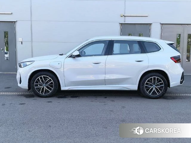 BMW iX1 id 4333609 из Китая 7