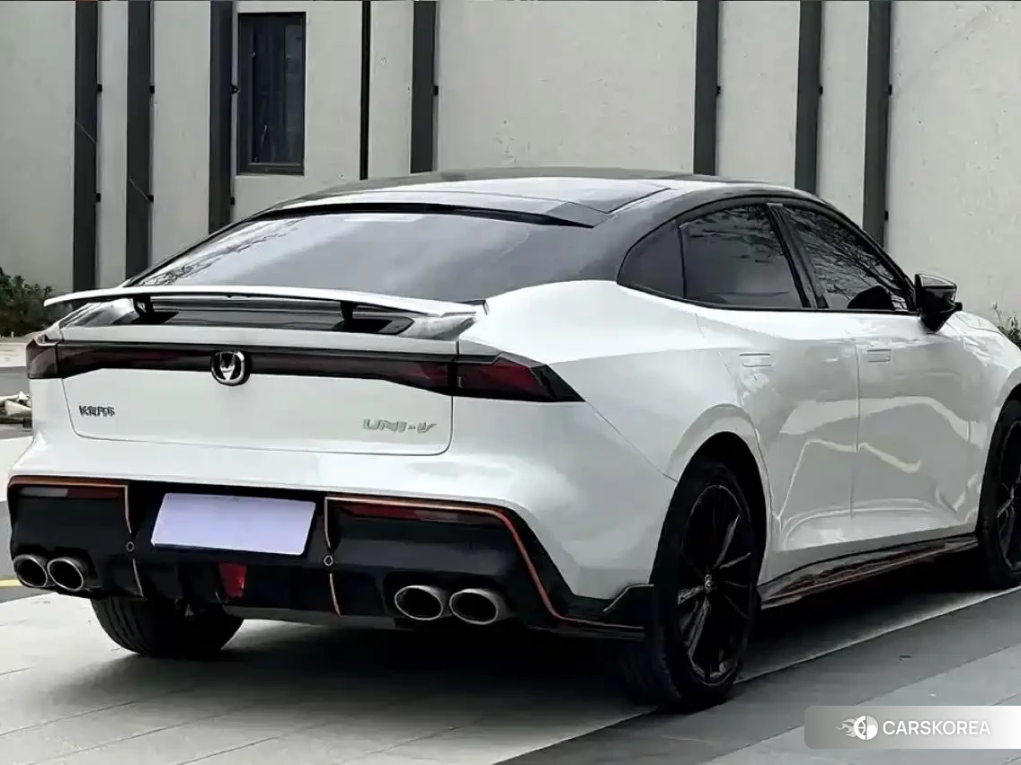 Chang'an Changan UNI-V id 4565265 из Китая 7