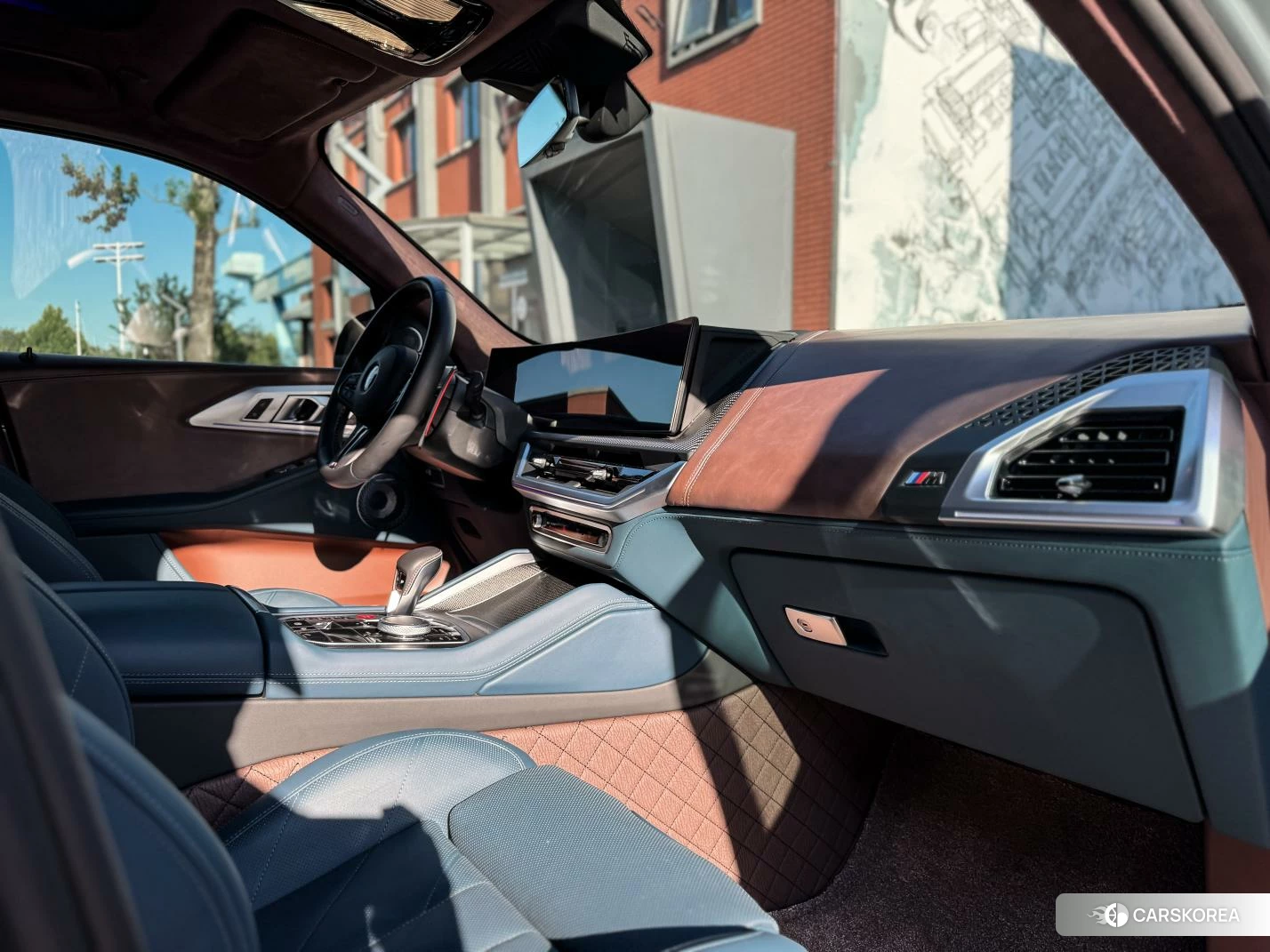 BMW XM id 4512684 из Китая 19