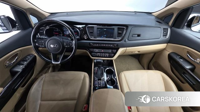 Kia The New Carnival id 4698170 из Кореи 17