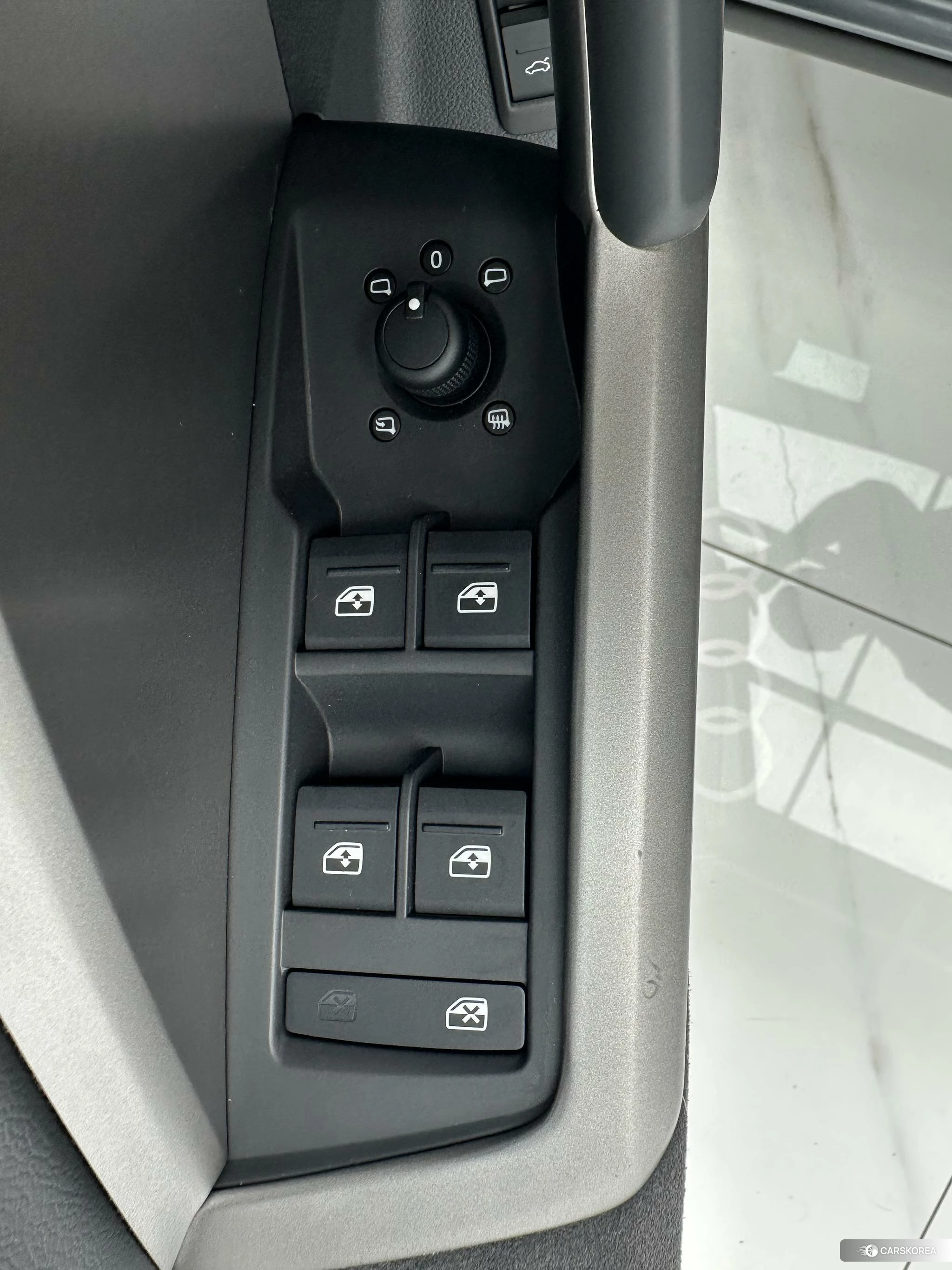 Audi Q3 id 4407326 из Китая 16
