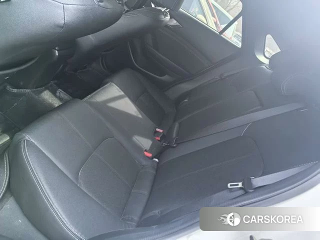 Mazda CX-4 id 4278674 из Китая 14
