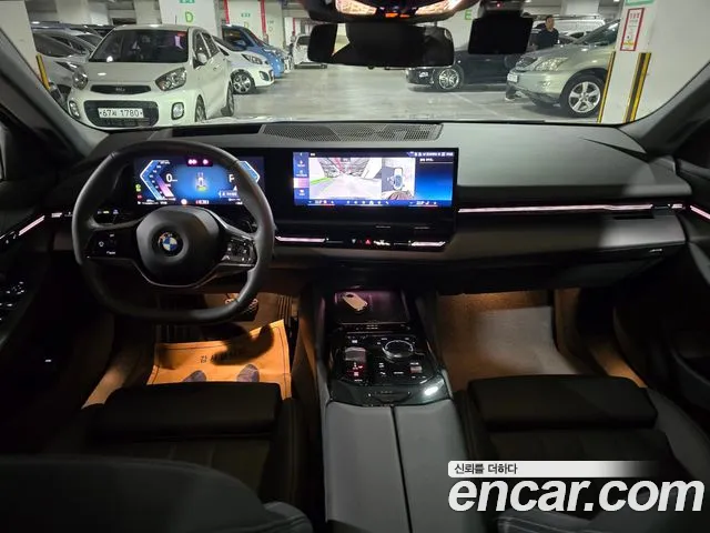 BMW 5 Series (G60) id 2810822 из Кореи 17