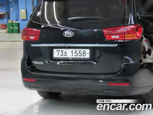 Kia The New Carnival id 2791363 из Кореи 17