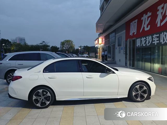 Mercedes-Benz Class C id 4262099 из Китая 7