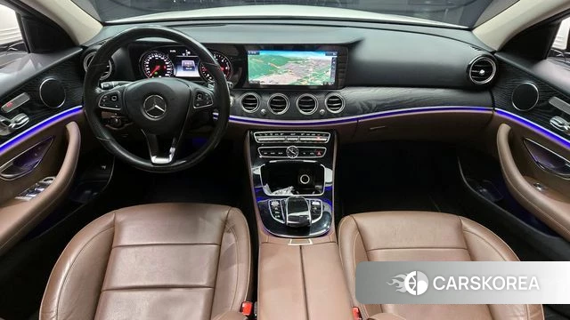 Mercedes-Benz E-Class W213 id 3925028 из Кореи 17