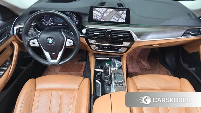 BMW 5 Series (G30) id 4746381 из Кореи 17