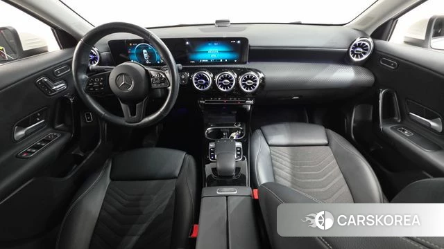 Mercedes-Benz A-Class W177 id 4698341 из Кореи 17