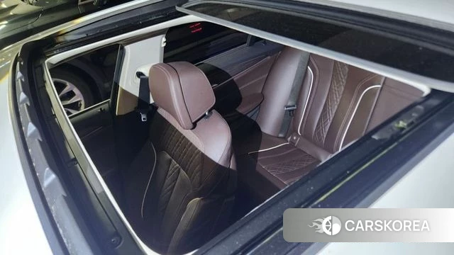 BMW 5 Series (G30) id 4397866 из Кореи 8