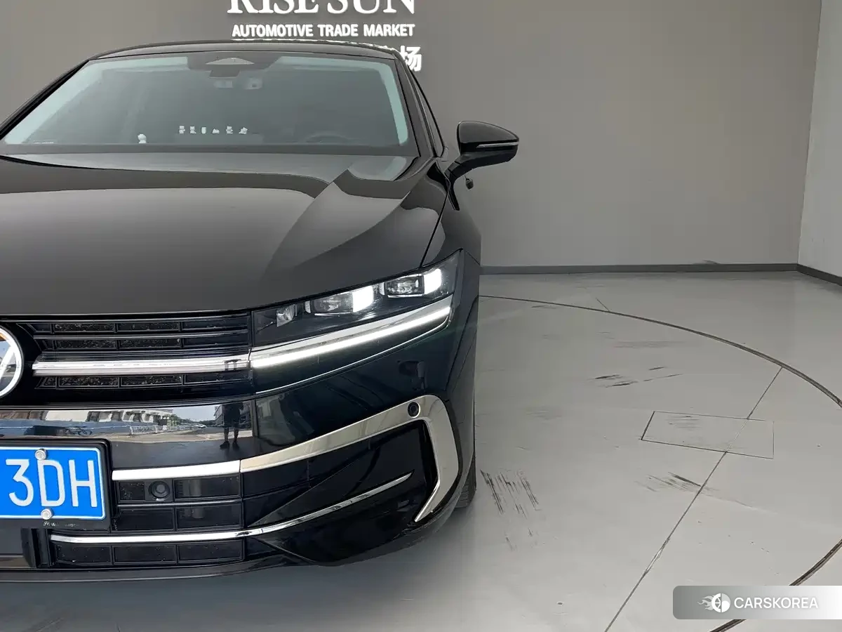Volkswagen Magotan id 4628272 из Китая 28