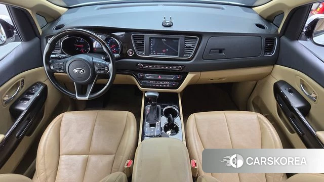 Kia The New Carnival id 4647416 из Кореи 28