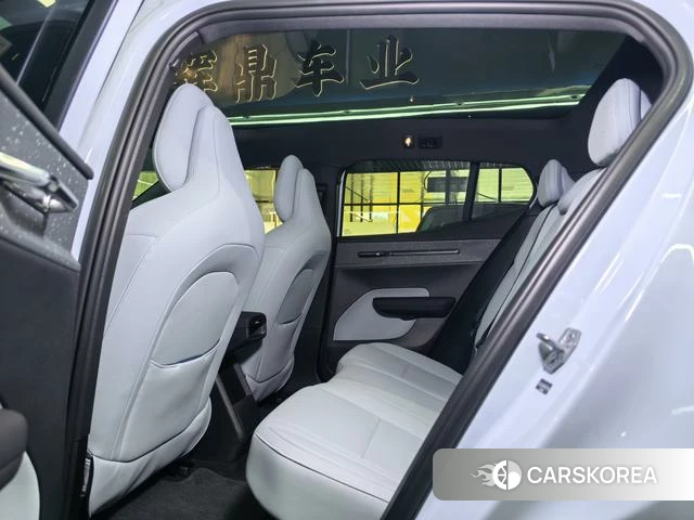 Volvo EX30 id 4207459 из Китая 9