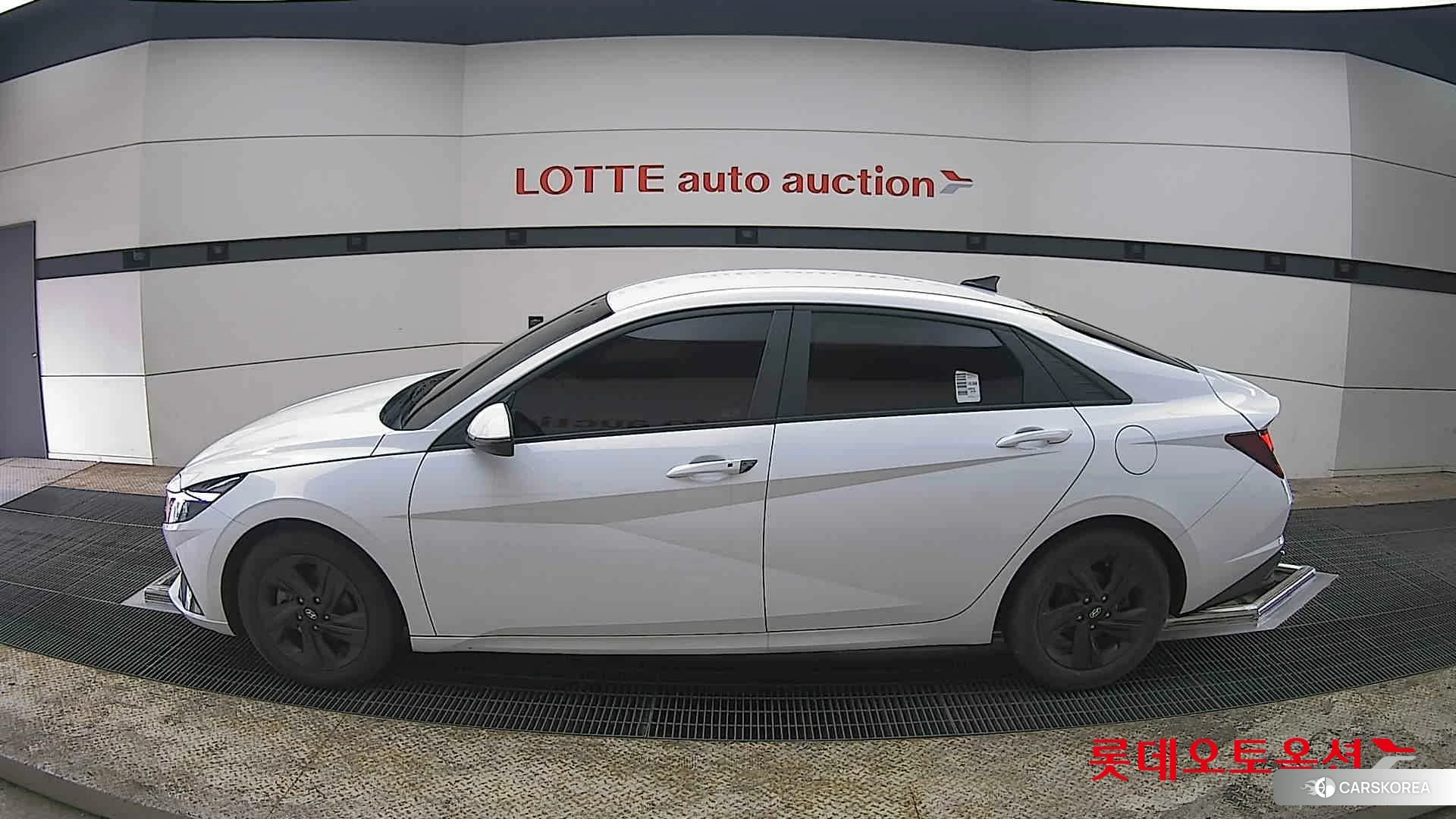 Hyundai Avante Hybrid id 3875811 из Кореи 34