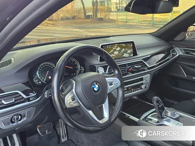 BMW 7 Series (G11) id 3714154 из Кореи 17