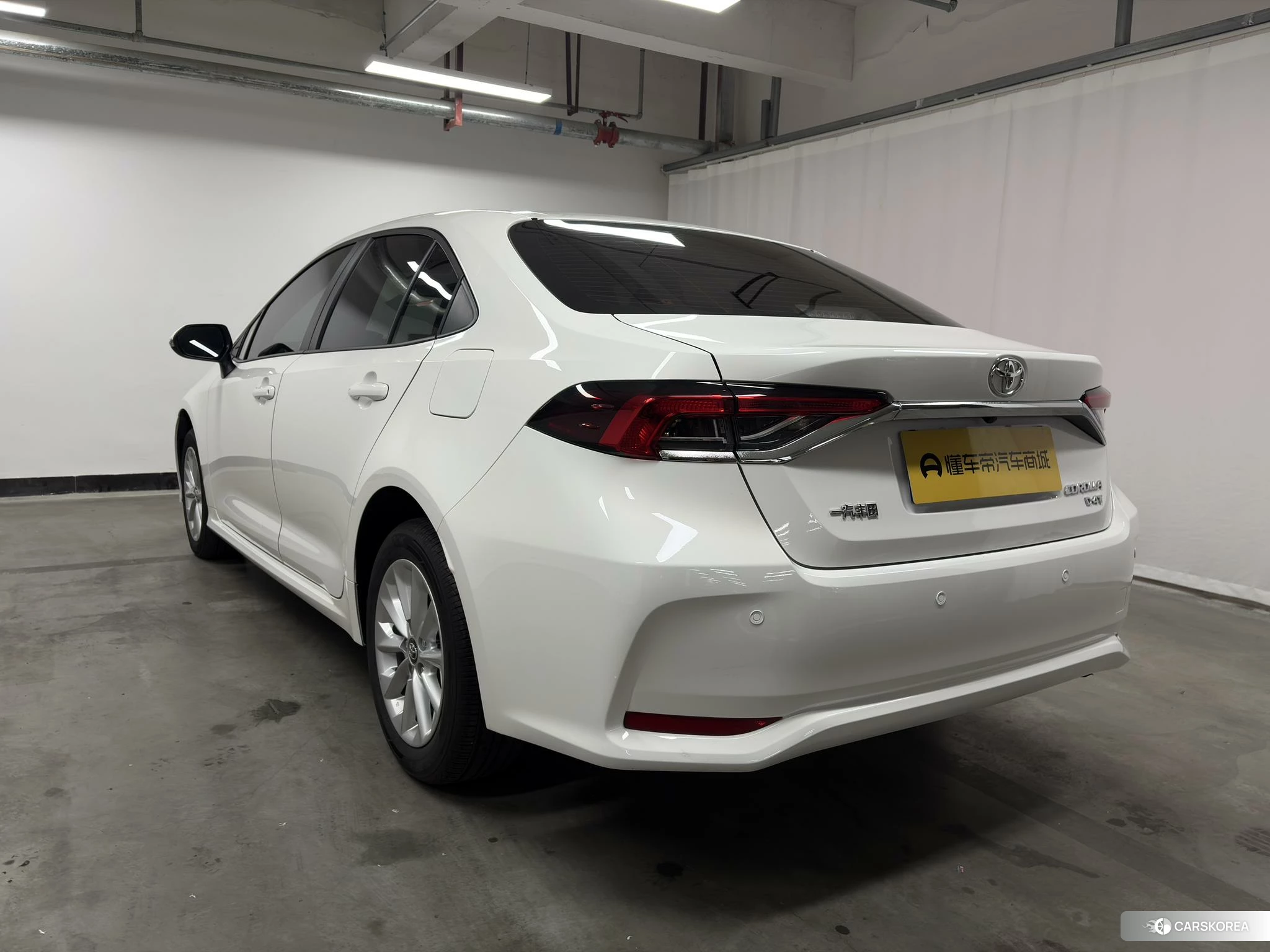 Toyota Corolla id 4468050 из Китая 17