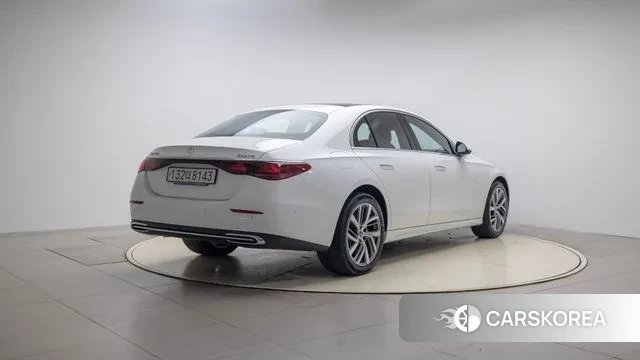 Mercedes-Benz E-Class W214 id 2904909 из Кореи 16