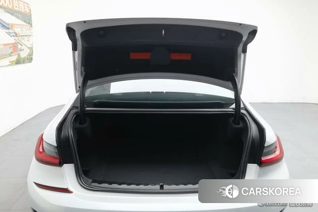 BMW 3 series id 4301205 из Китая 21