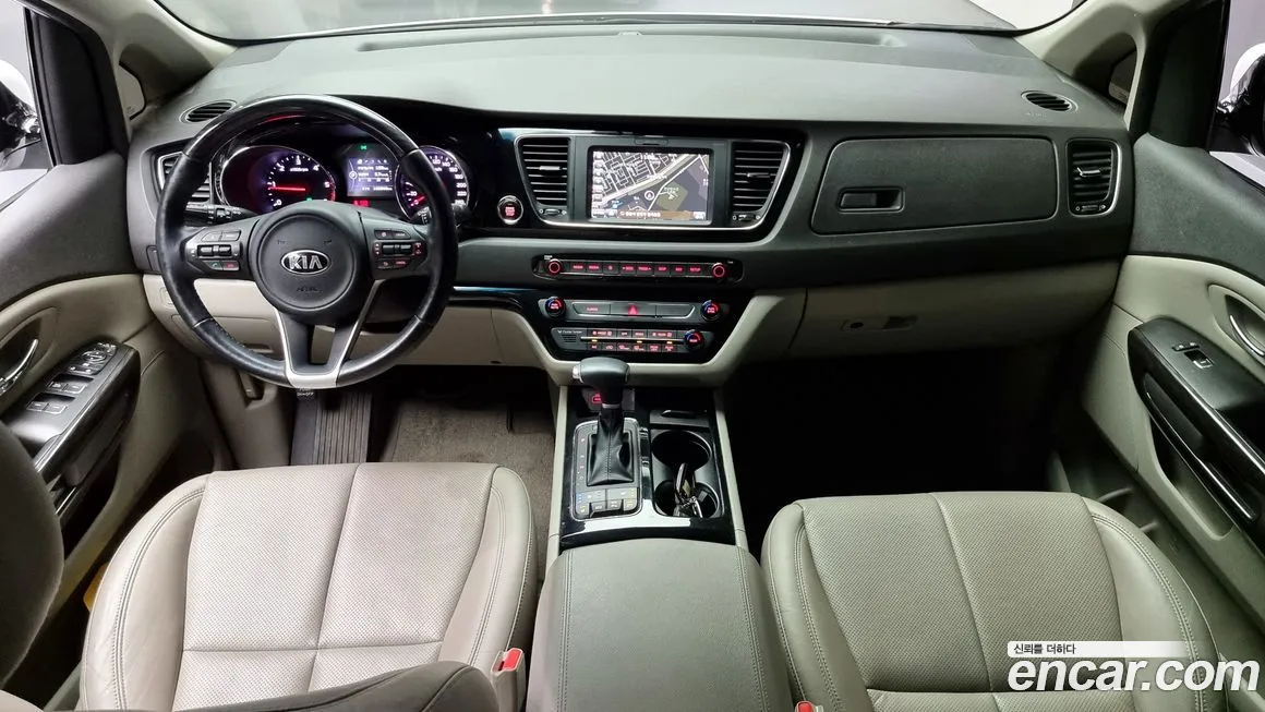 Kia All New Carnival id 727698 из Кореи 17