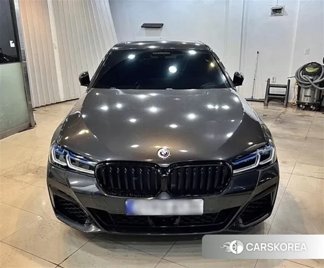 BMW 5 Series (G30) id 2997440 из Кореи 7