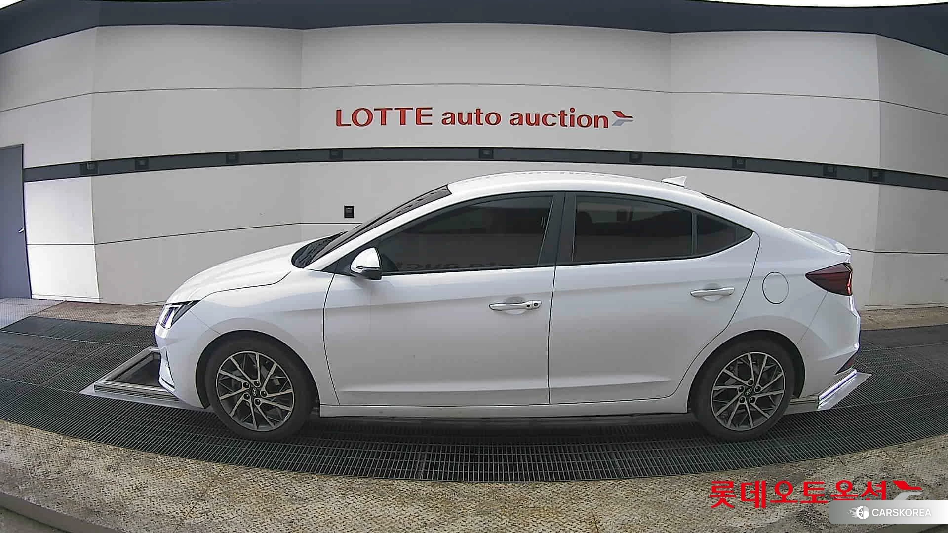 Hyundai Avante id 3875788 из Кореи 33