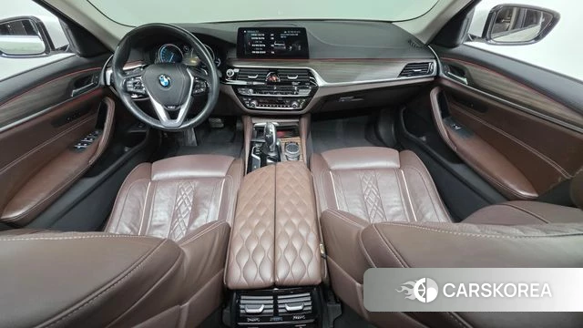 BMW 5 Series (G30) id 4339741 из Кореи 33