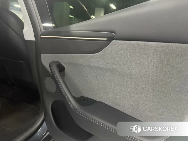 Tesla Model Y id 3908761 из Китая 11