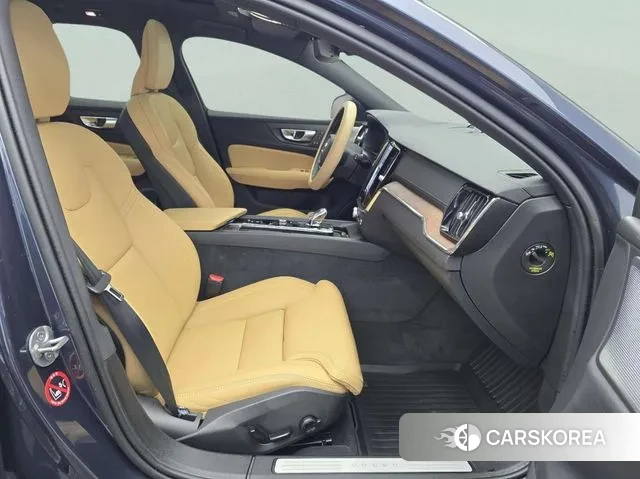 Volvo V60 Cross-Country 2nd Generation id 3634028 из Кореи 17