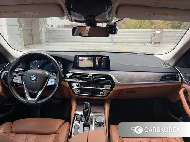 BMW 5 Series (G30) id 3723059 из Кореи 13