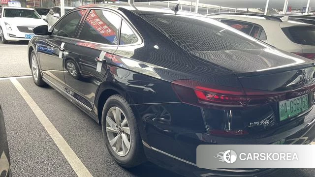 Volkswagen Passat PHEV id 4297735 из Китая 7