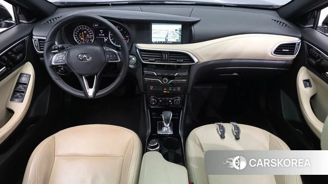 Infiniti QX30 id 4568217 из Кореи 29
