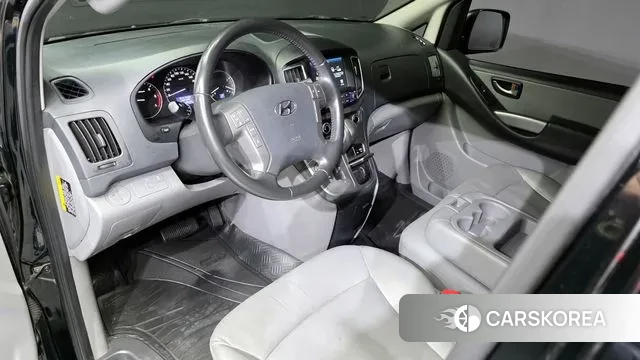 Hyundai The New Grand Starex id 3681387 из Кореи 17