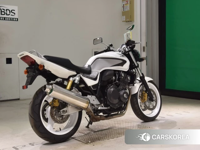 Проданный Honda CB400SF 2012 из Японии, фото 4