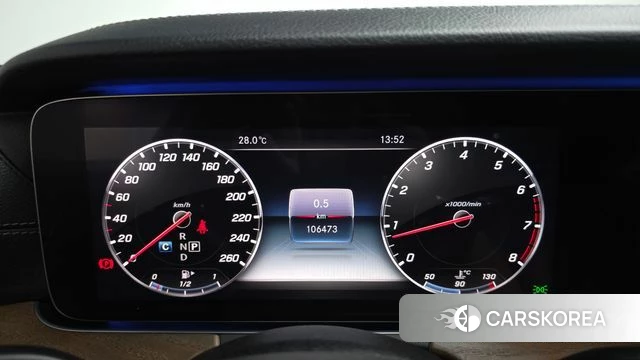 Mercedes-Benz E-Class W213 id 4605469 из Кореи 32