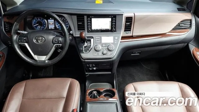 Toyota Sienna id 2956951 из Кореи 17