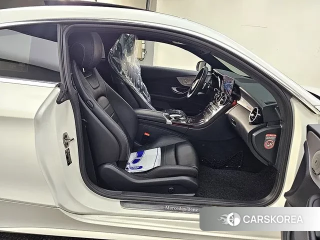 Mercedes-Benz C-Class W205 id 3055423 из Кореи 17