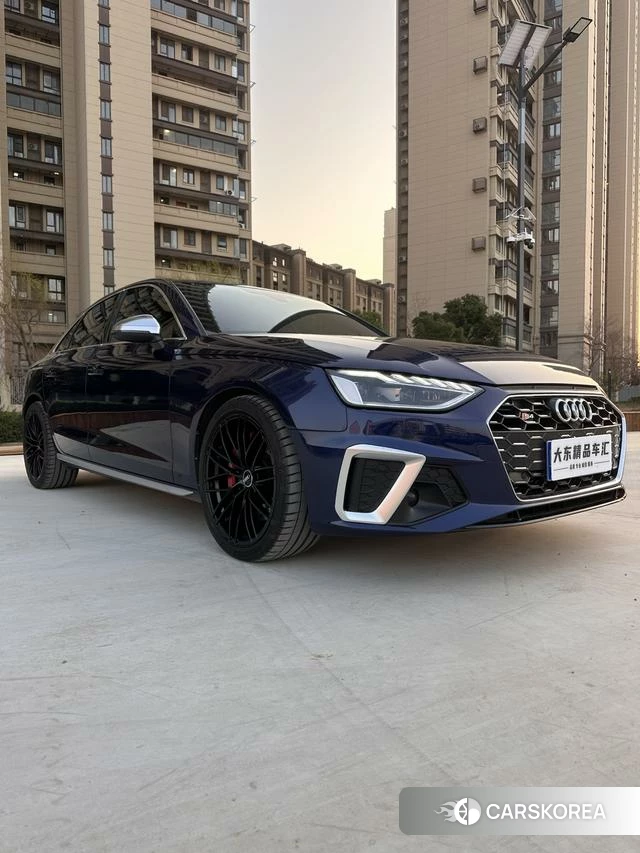 Audi S4 id 4276575 из Китая 15