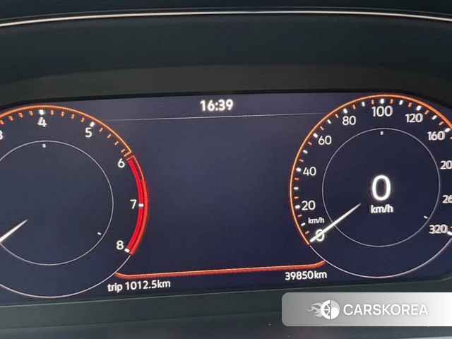 Volkswagen Passat id 4254640 из Китая 10