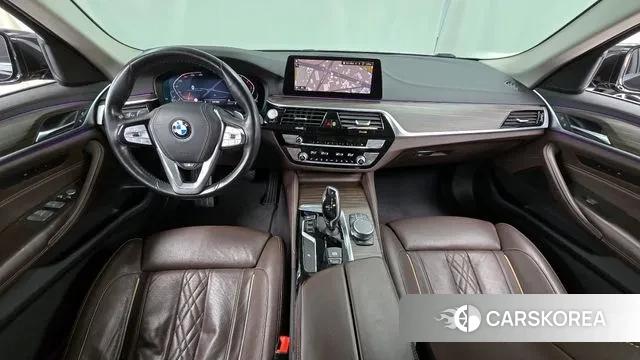 BMW 5 Series (G30) id 3412686 из Кореи 17