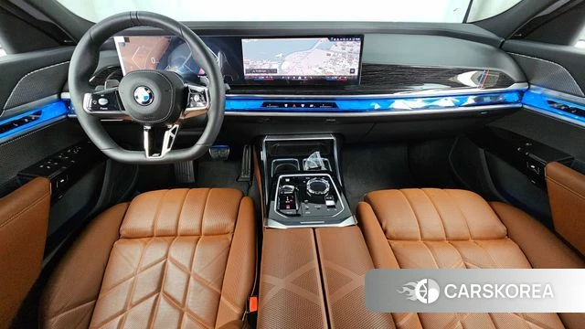 BMW 7 Series (G70) id 4487892 из Кореи 33