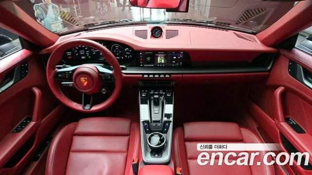 Porsche 911(992) id 2745234 из Кореи 17