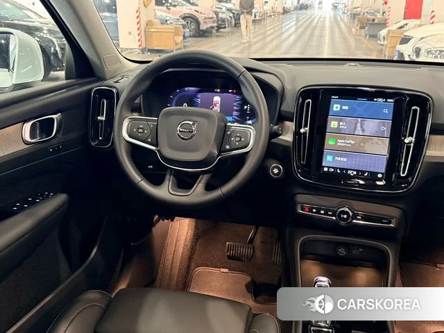 Volvo XC40 id 4210024 из Китая 15