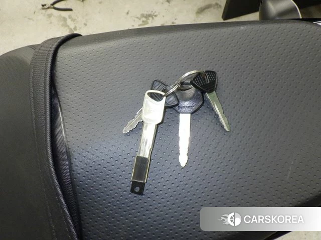 Suzuki SV650 id 3947611 из Японии 31