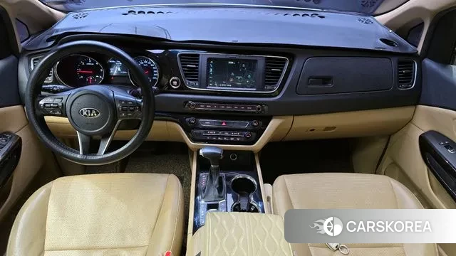 Kia The New Carnival id 3651763 из Кореи 17