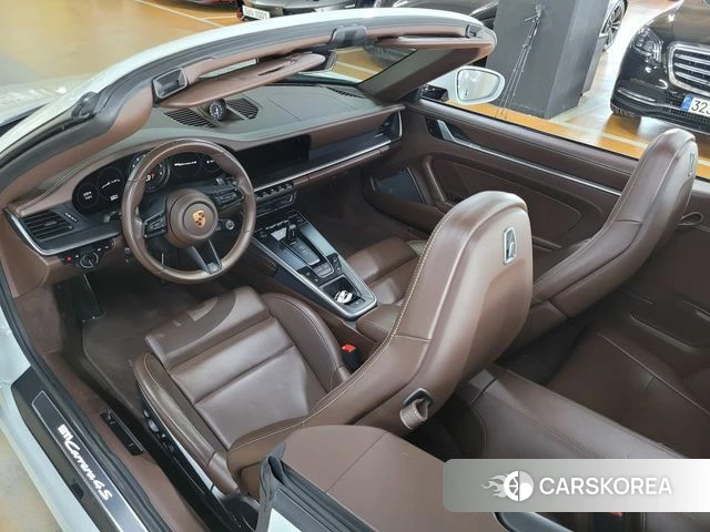 Porsche 911(992) id 3905107 из Кореи 16