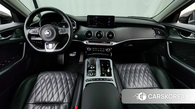 Kia Stinger Meister id 3806920 из Кореи 17