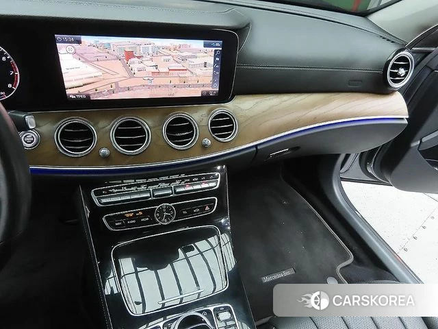 Mercedes-Benz E-Class W213 id 4446732 из Кореи 17