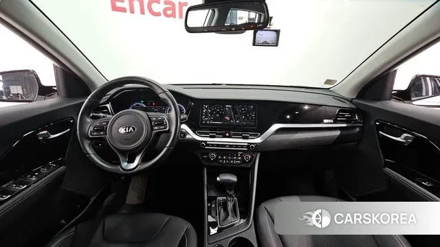 Kia The New Niro id 3060084 из Кореи 17